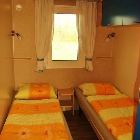 Mobilehouse & Camping Lijak Sempas Extérieur photo