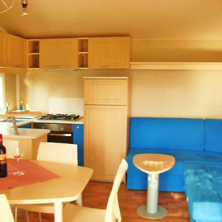 Mobilehouse & Camping Lijak Sempas Extérieur photo