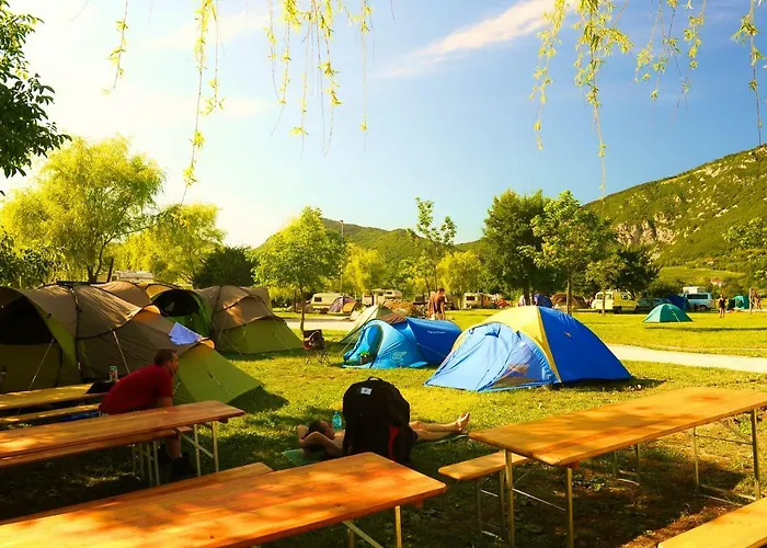 Mobilehouse & Camping Lijak